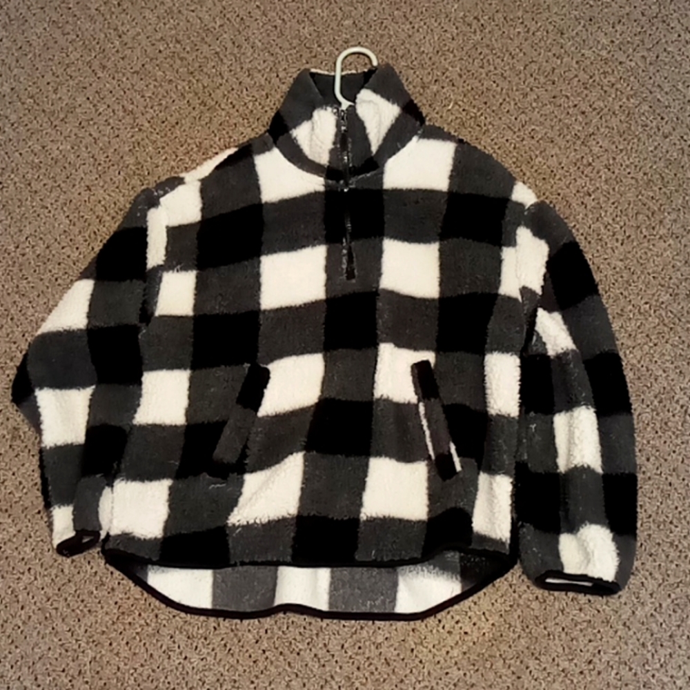 Old navy checkered Sherpa